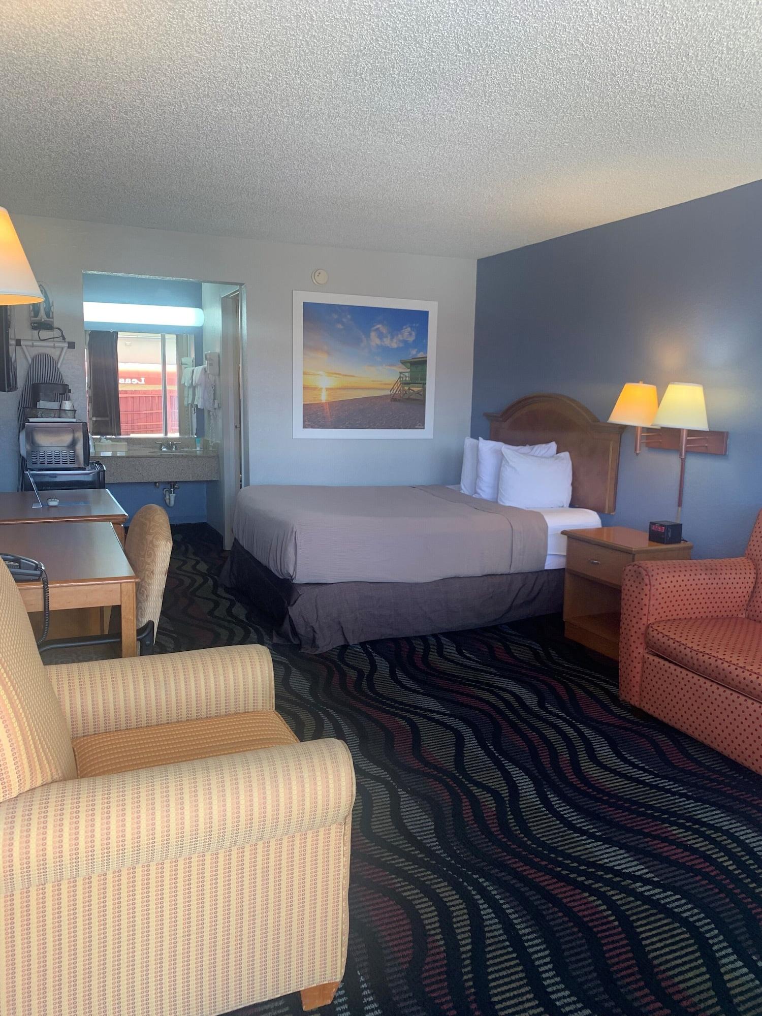 Days Inn By Wyndham Fort Myers Dış mekan fotoğraf